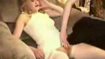 Blonde babe bangs a massive-cocked monster